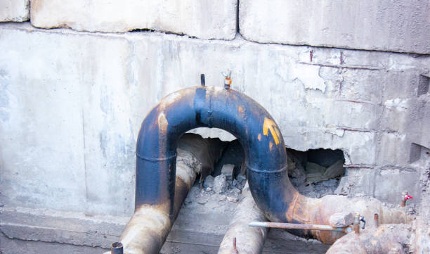 Best Emergency water damage restoration  in Bentonville, AR